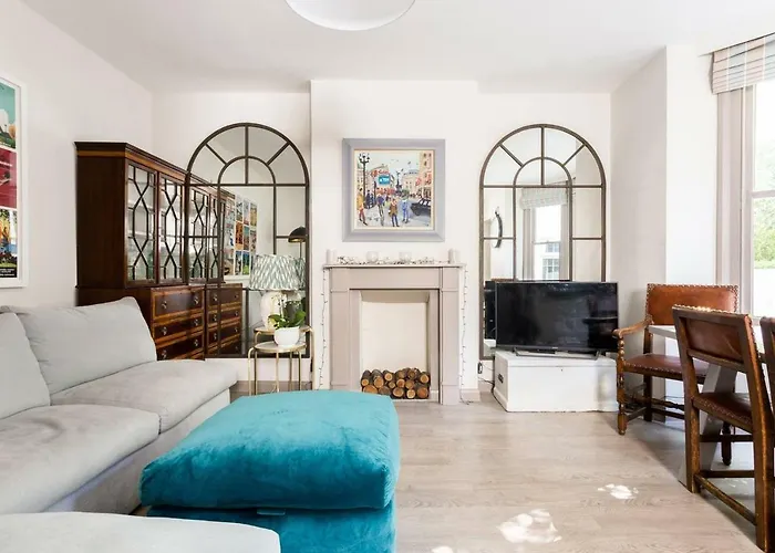 Delightful 2 Bed Garden Flat In Shepherd\'S Bush